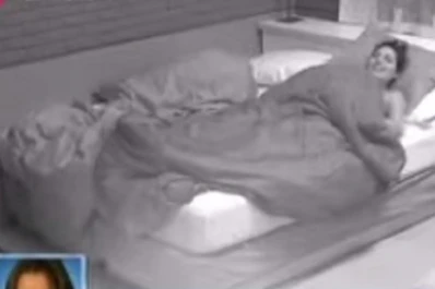 Gran Hermano 2015: sin Brian, Marian esperó desnuda a Matías