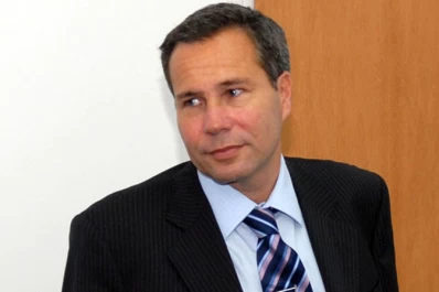 “Nisman tenía golpes en el cuerpo incompatibles con el suicidio”