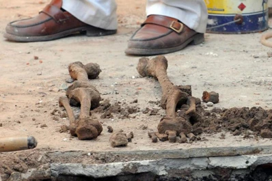 Hallan restos humanos al excavar en una obra en construcción, en Santiago del Estero