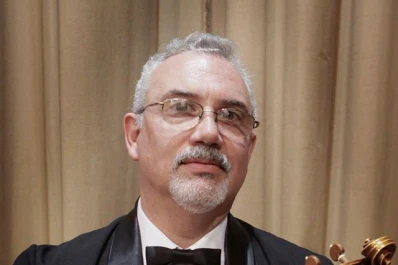 La batuta es de Tolcachir, y el violín, de Carlos del Lungo