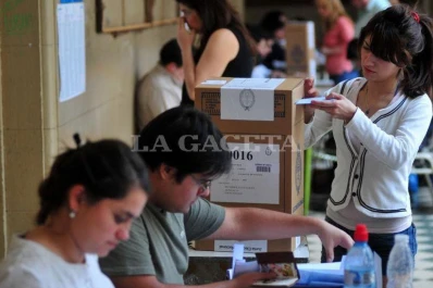 El voto joven sí es constitucional, pero los menores de 18 no podrán votar mañana