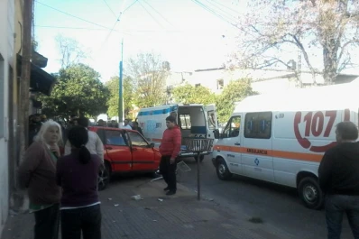 Chocó contra dos casas y quedó en una vereda