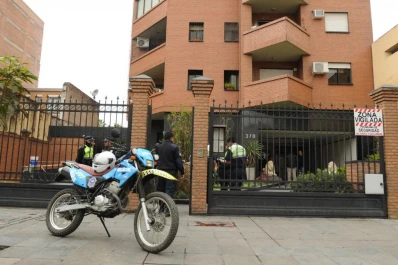 Mejora el niño que cayó de un edificio