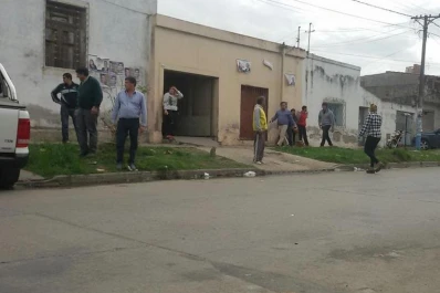 Denuncian que balearon dos sedes de Germán Alfaro