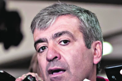 Cano quiere que se abra urna por urna