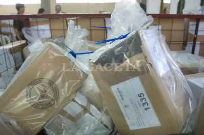 Gandur niega el fraude y la Junta abre 11 urnas en las primeras horas del conteo final