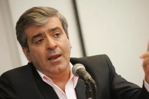 Cano acusó al oficialismo de montar una campaña para vincularlo con hechos violentos