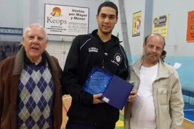 Tucumán de Gimnasia le ganó el clásico a Social Monteros