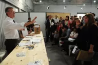 Manzur quedó a dos puntos de Cano