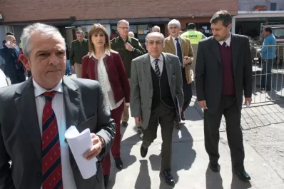 Gandur y Paz defienden sus roles y la validez de los comicios