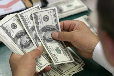 En cuatro días, se compraron U$S 321,8 millones para ahorro