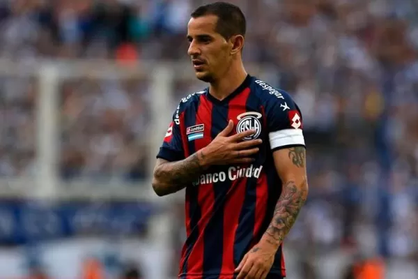Pipi Romagnoli y un saludo para su equipo de fútbol femenino preferido en Tucumán