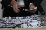 Según el último parte oficial, Manzur sigue liderando por dos puntos