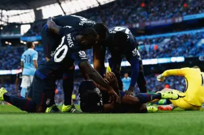 Manchester City cayó 3 a 1 ante el West Ham y perdió el invicto