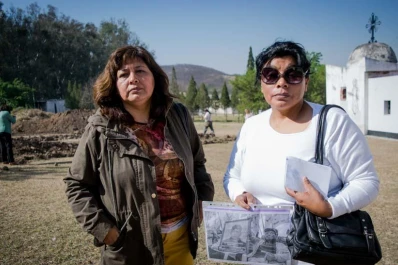 La Justicia vuelve a investigar las fosas comunes del cementerio de la Santa Cruz