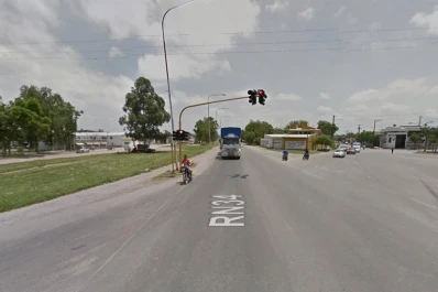 Un ladrón recibió tres balazos al intentar asaltar a un policía