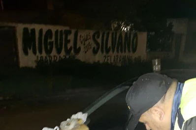 Iban tras un robo y descubren un cargamento de drogas