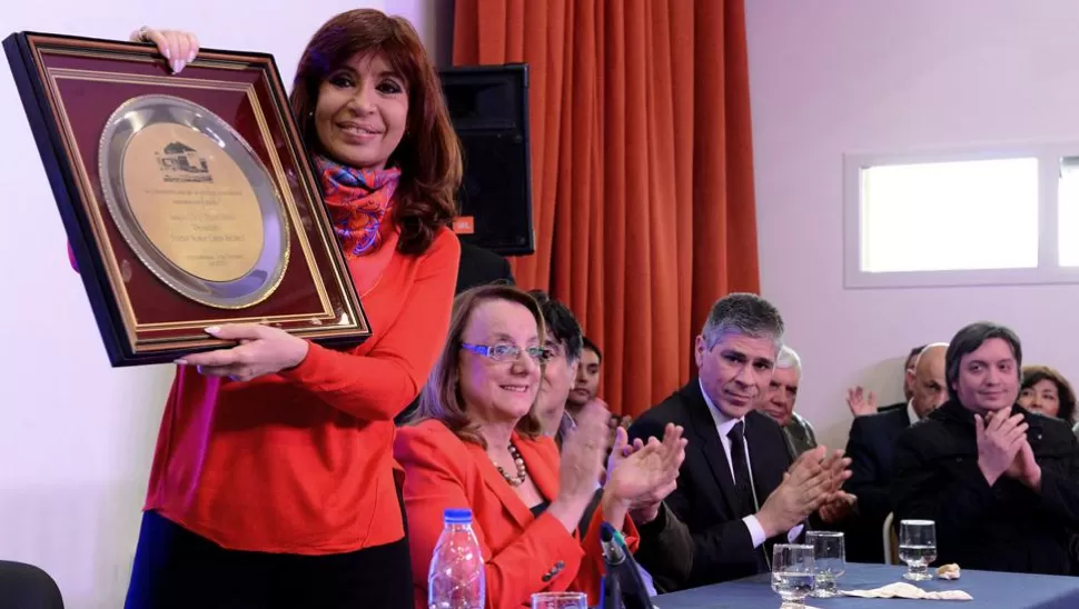 EN SANTA CRUZ. Cristina respaldó la candidatura a la gobernación de su cuñada Alicia Kirchner. TÉLAM.