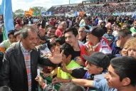 Scioli: “aquí o gobierna la política, o dejan todo librado al mercado”