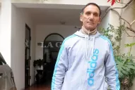 Empezó a fumar a los 11 años, y hoy vive con un tubo de oxígeno a cuestas