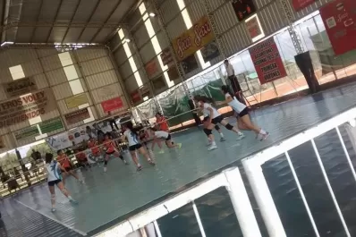 Se abre la undécima fecha con tres cotejos