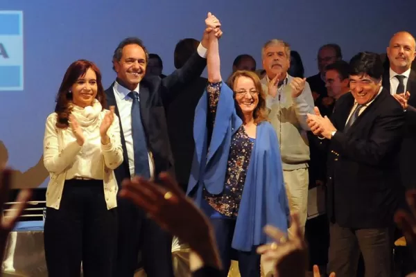 Cristina afirmó que Scioli continuará con la transformación del país