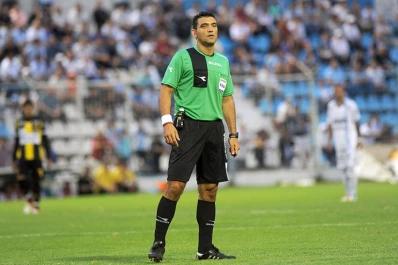 Laverni dirigirá Lanús-Boca y Beligoy, Racing-Central