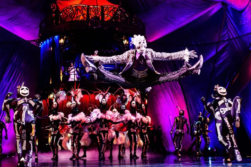 ESPÍRITU DE FERIA. “Kooza” significa en sánscrito caja, cofre o tesoro. lynnlane.com