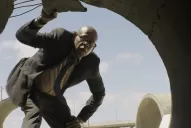 No es otro simple thriller entretenido