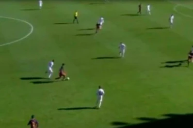 El golazo a lo Messi en las inferiores de Barcelona