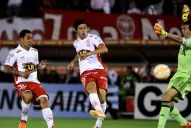 River jugó con la cabeza en Japón