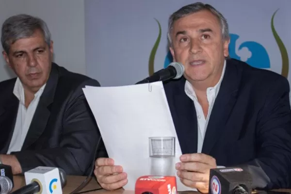 Morales presentó gabinete en Jujuy y dejó incógnitas en Educación y Hacienda