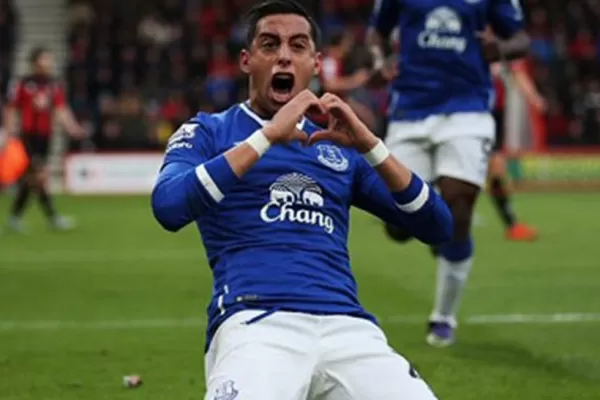 Funes Mori marcó su primer gol en Everton y los hinchas ya le hicieron una canción