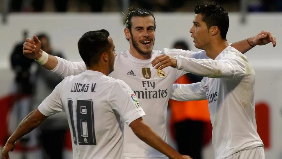 ALIVIO. Bale y Cristiano Ronaldo aportaron para que los madridistas regresen al triunfo. REUTERS