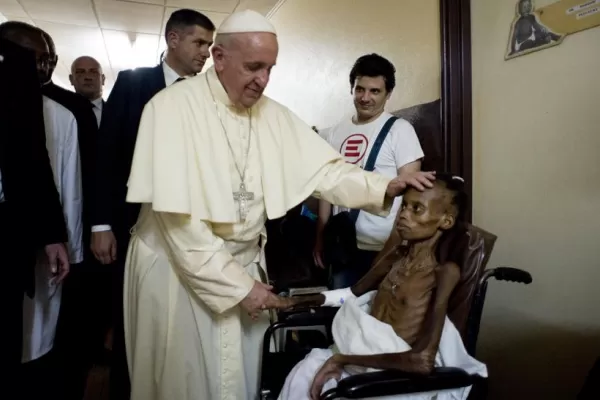 La foto del papa Francisco que estremece al mundo