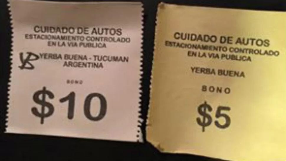 TRUCHOS. Estos son los bonos que están entregando en Yerba Buena. Las autoridades aclararon que no son oficiales. SOLEDAD NUCCI / LA GACETA