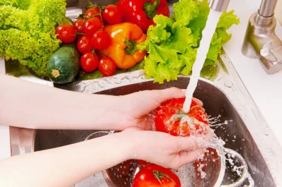 Es tiempo de lavar bien las verduras y beber mucha agua