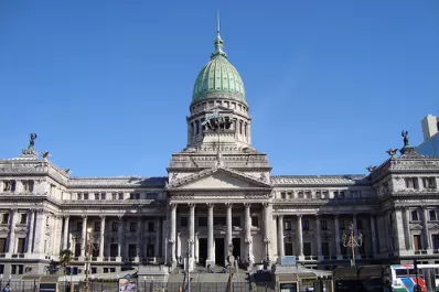 Dos senadoras esperan que haya diálogo entre los bloques