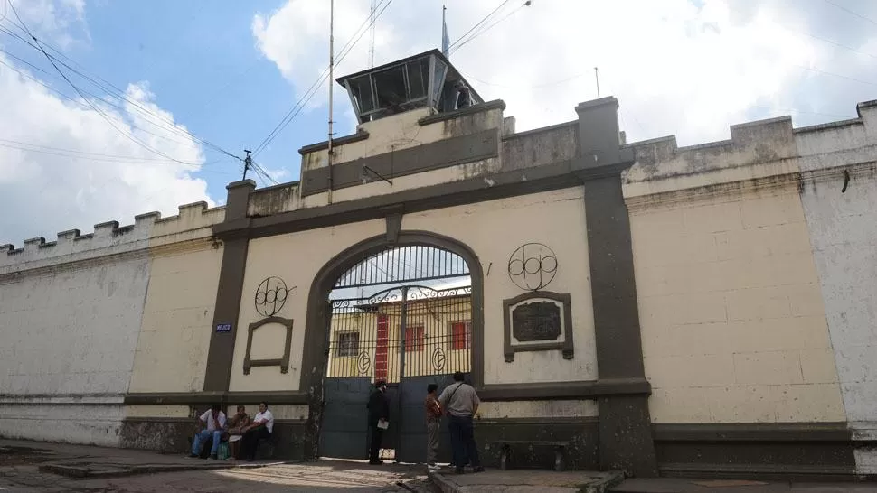 COLAPSADA. Está prevista la inauguración de una nueva alcaldía con capacidad para 200 presos en junio del año próximo. LA GACETA / FOTO DE FRANCO VERA ARCHIVO