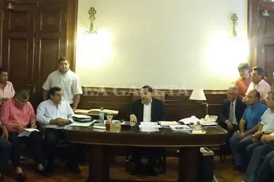 Los estatales lanzan un plan de protestas y cortarán el puente Lucas Córdoba