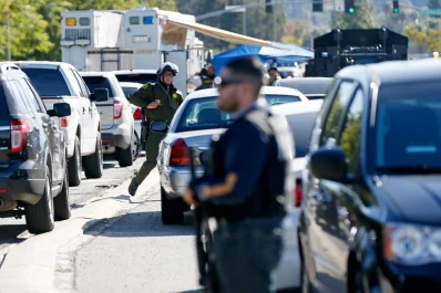 Por lo menos 14 muertos en un tiroteo en California