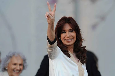 Cristina: Muy pronto muchos argentinos se van a dar cuenta que ellos también tenían subsidios