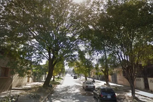 En un confuso hecho, un joven recibió seis tiros y murió