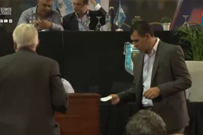 Leito no se quedó callado en la AFA