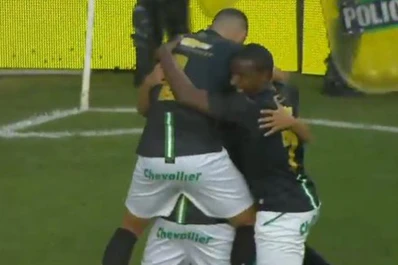 A Banfield le alcanzó con el empate: entró a la Sudamericana