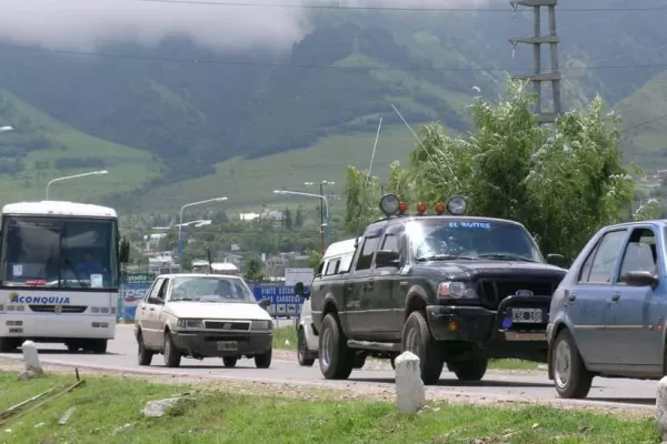El camino a los Valles está habilitado, pero recomiendan transitarlo con precaución
