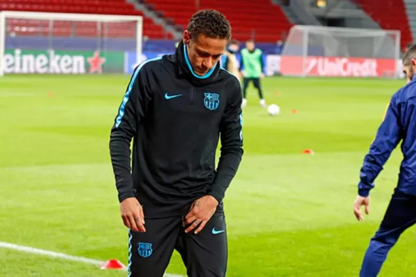 Neymar se lesionó y no jugará mañana en Barcelona