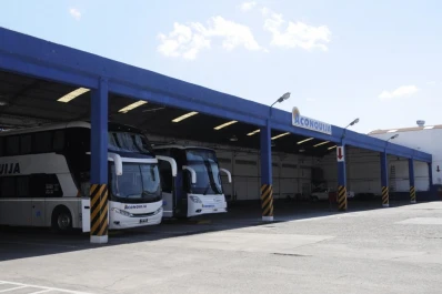 Frustran un asalto a una empresa de micros