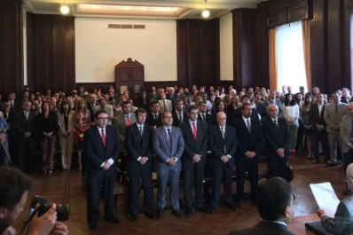 Con el juramento de 16 consejeros se reanudó la actividad en el CAM