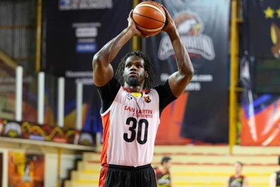 San Martín busca nivelar la serie final ante Uniceub
